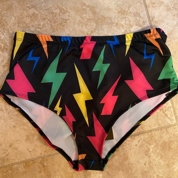 Rave Set by Dolls Kill - Picture 3 of 5